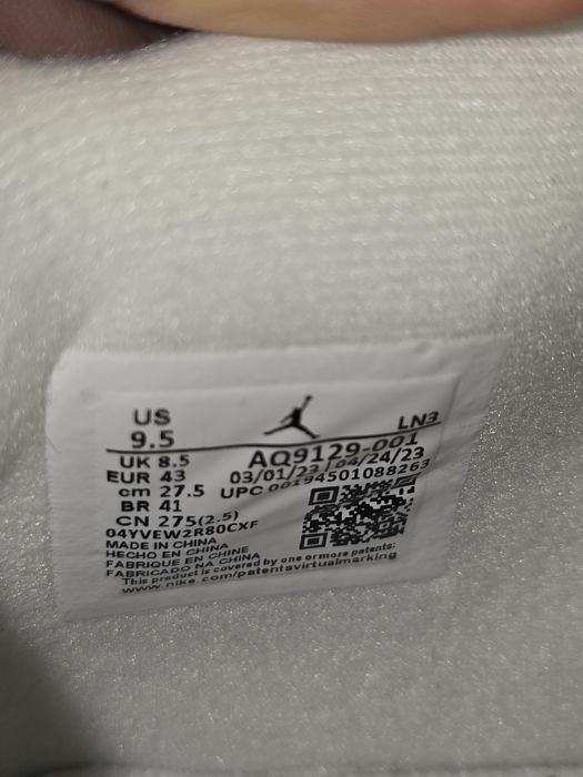 Jordan 4 Frozen Moments+cadou