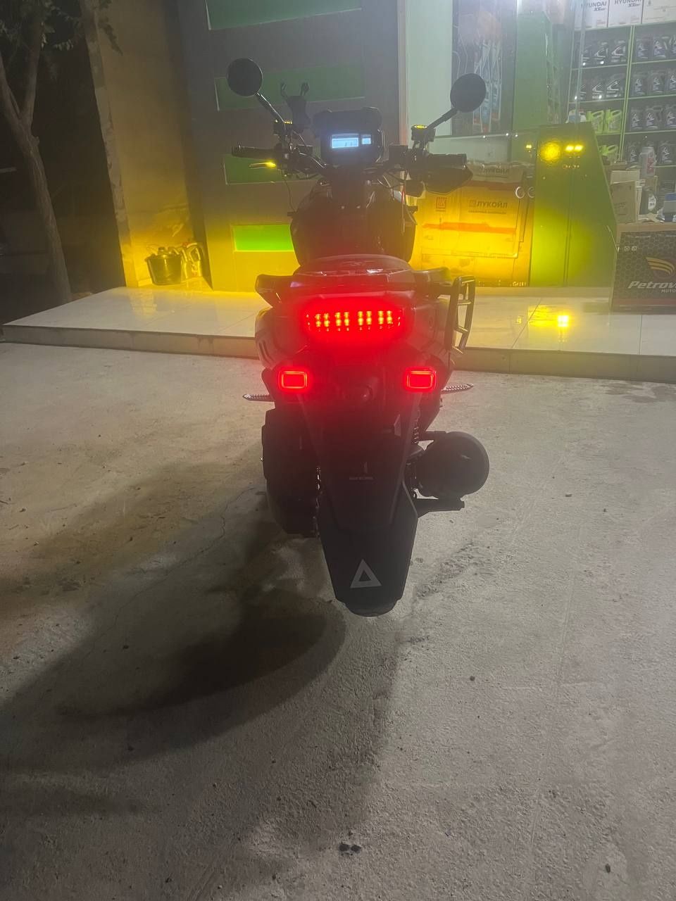 Gst tank sotiladi probek 12 ming halol variant yoq narxi 700$ kelishil
