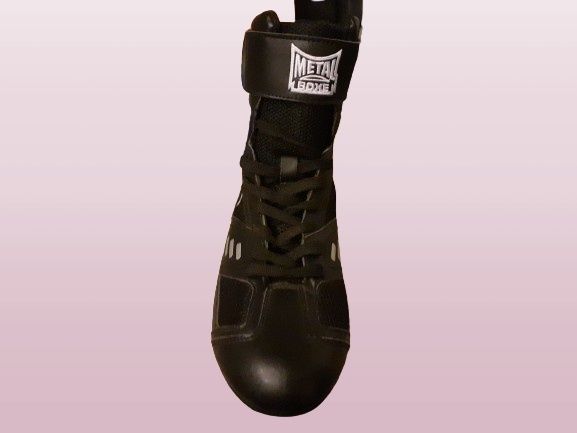 Incaltaminte(shoes) pentru boxeri sportivi  brandul METAL BOXE,nr  40