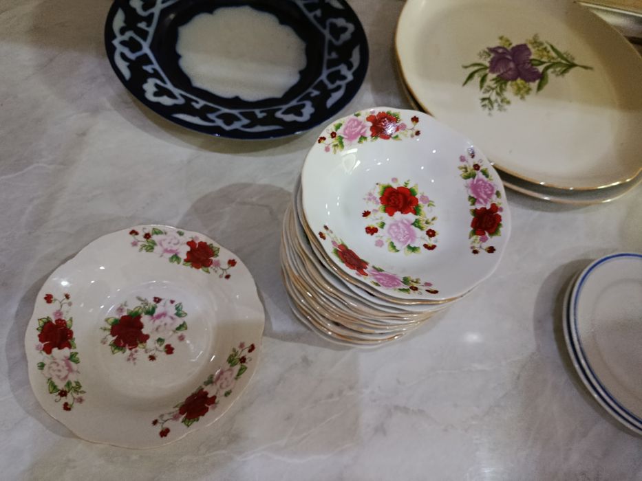 Продается б/у посуда в хорошем качестве