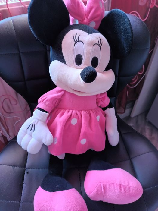 Vând urgent miney mouse