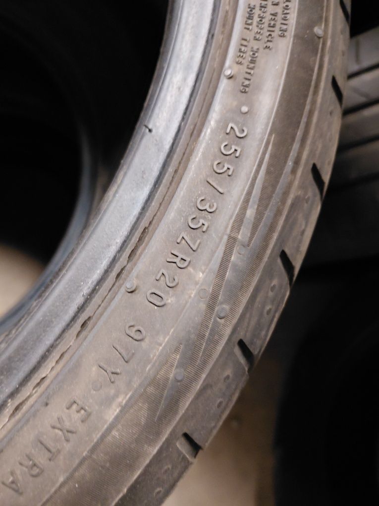 255/35/20" Nokian 1бр.гума