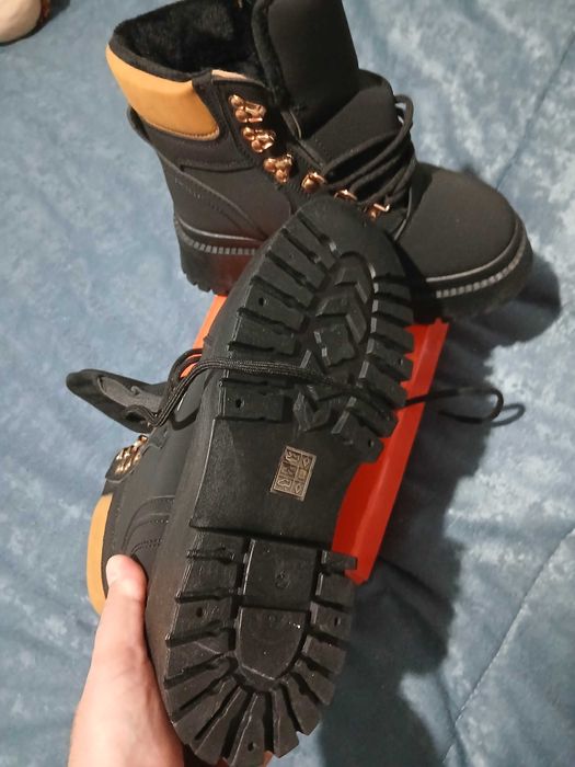 Зимни боти Гуесст чисто нови