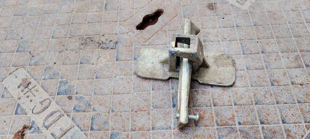 Всички артикули са на отделна цена  по договаряне