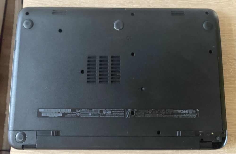Hp лаптоп H0NEE2D