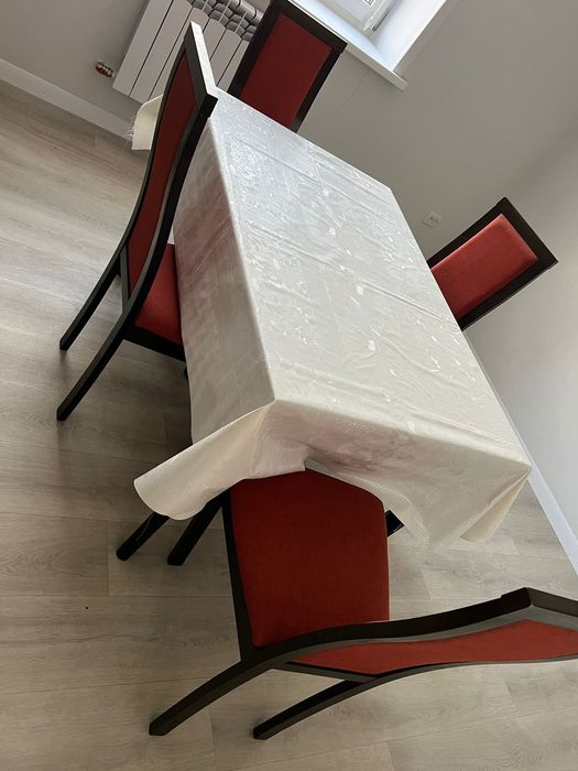 Кухонный стол со стульями 6 штук