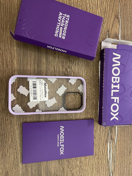 Кейс за Iphone 16 Pro max, нов