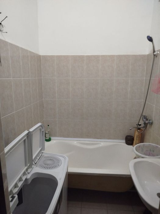 Зудлик Билан Корасув 1да 3хонали квартира сотилади