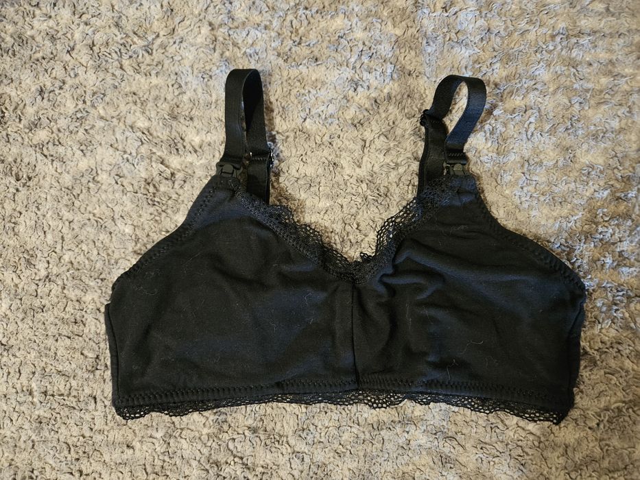 Чисто нов сутиен за кърмене Sinsay