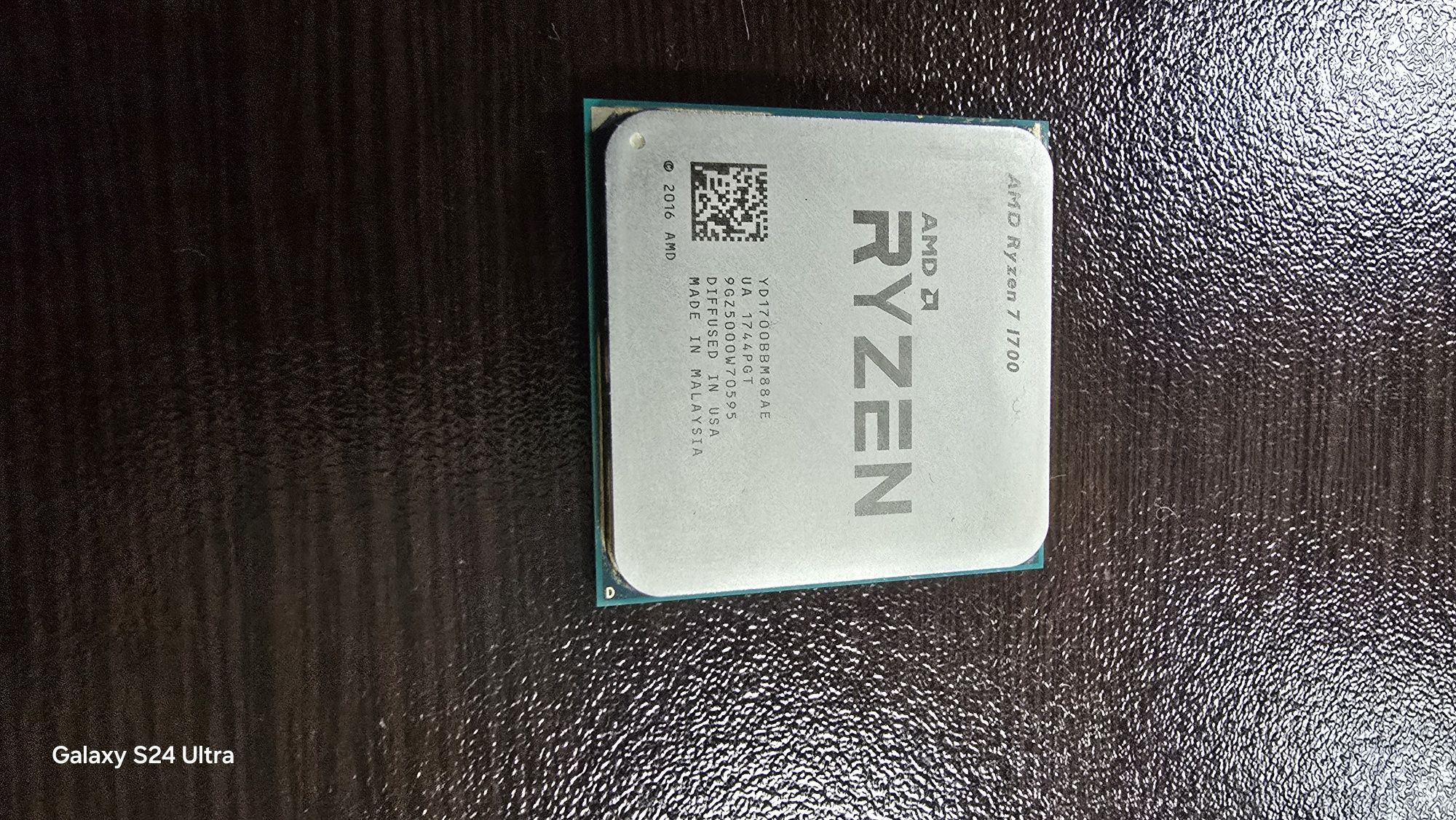 AMD Ryzen 7 1700 8-Core 3.0GHz AM4 Box