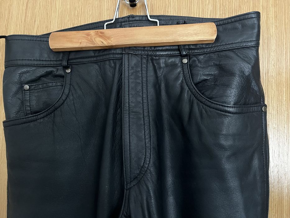 Pantaloni piele naturala, masura 38