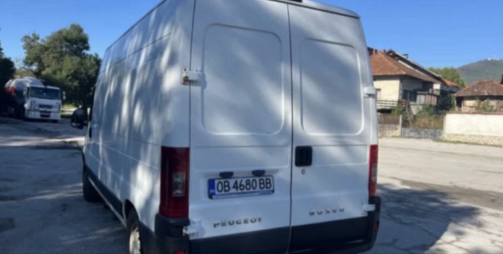 peugeot boxer.