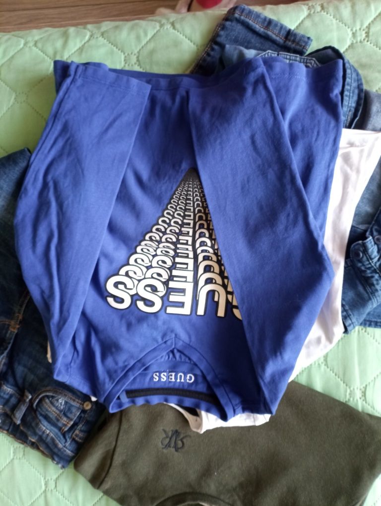 Дрехи Guess за момче-104 размер