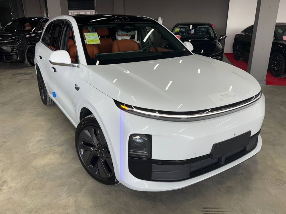 LIXIANG L6 MAX-в наличии