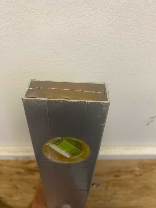 Мастар алуминиев 2000 мм/Шлайф лентов /Многофункц./Разпъвачка