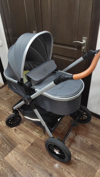 Универсальный коляска детский