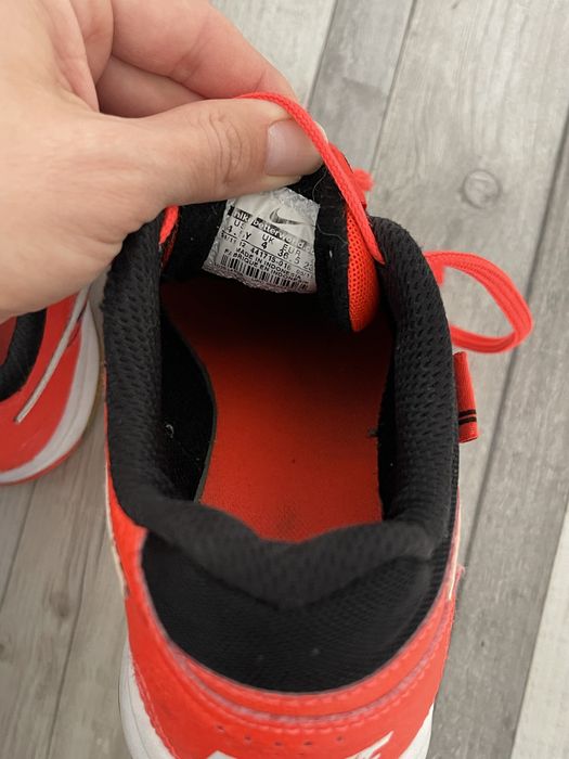 Adidas nike бутонки 36