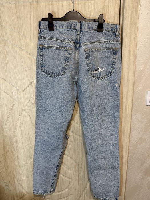 Дамски дънки.