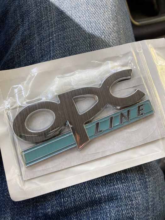 3D емблема OPC Line