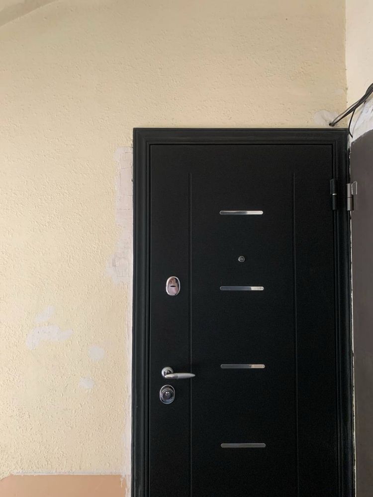 ПРОДАЕТСЯ Квартира! Чиланзар 12 квартал, 2/2/4 требует ремонта!