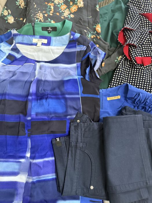 Платья, женская одежда