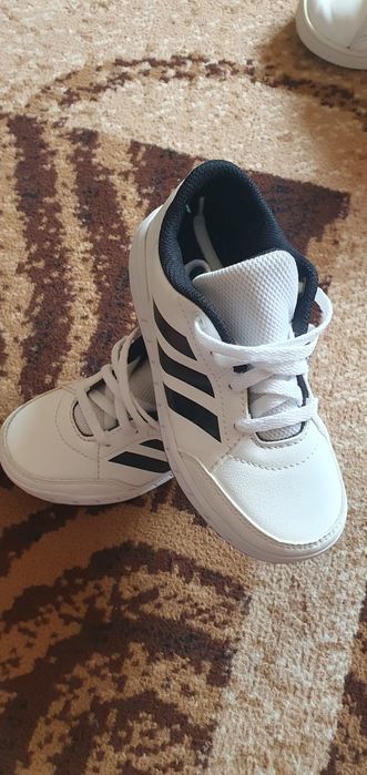 Adidasi Adidas nr 28