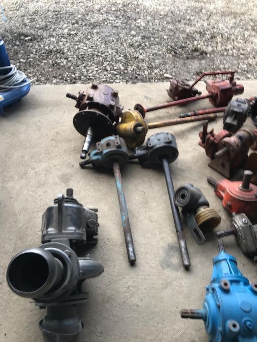 Grupurii Freza.     .