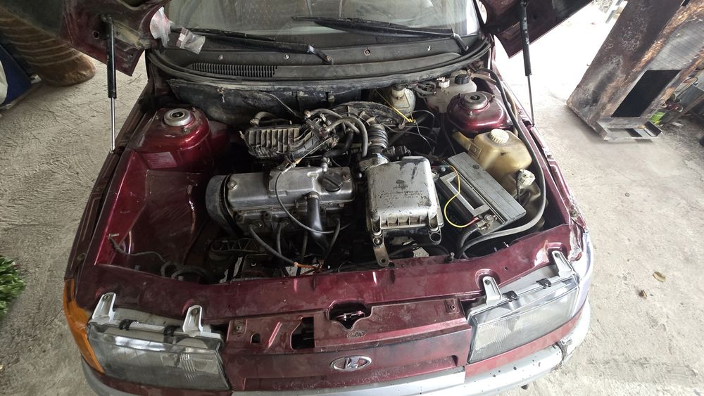 Продам ваз 2110 инжектор 8кл