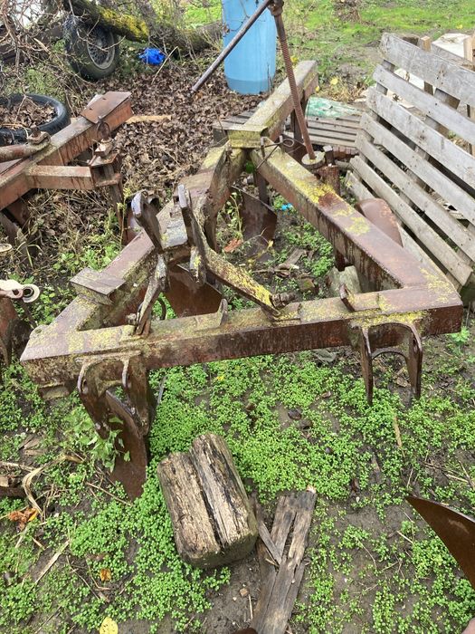 Плуг за оране 4х25