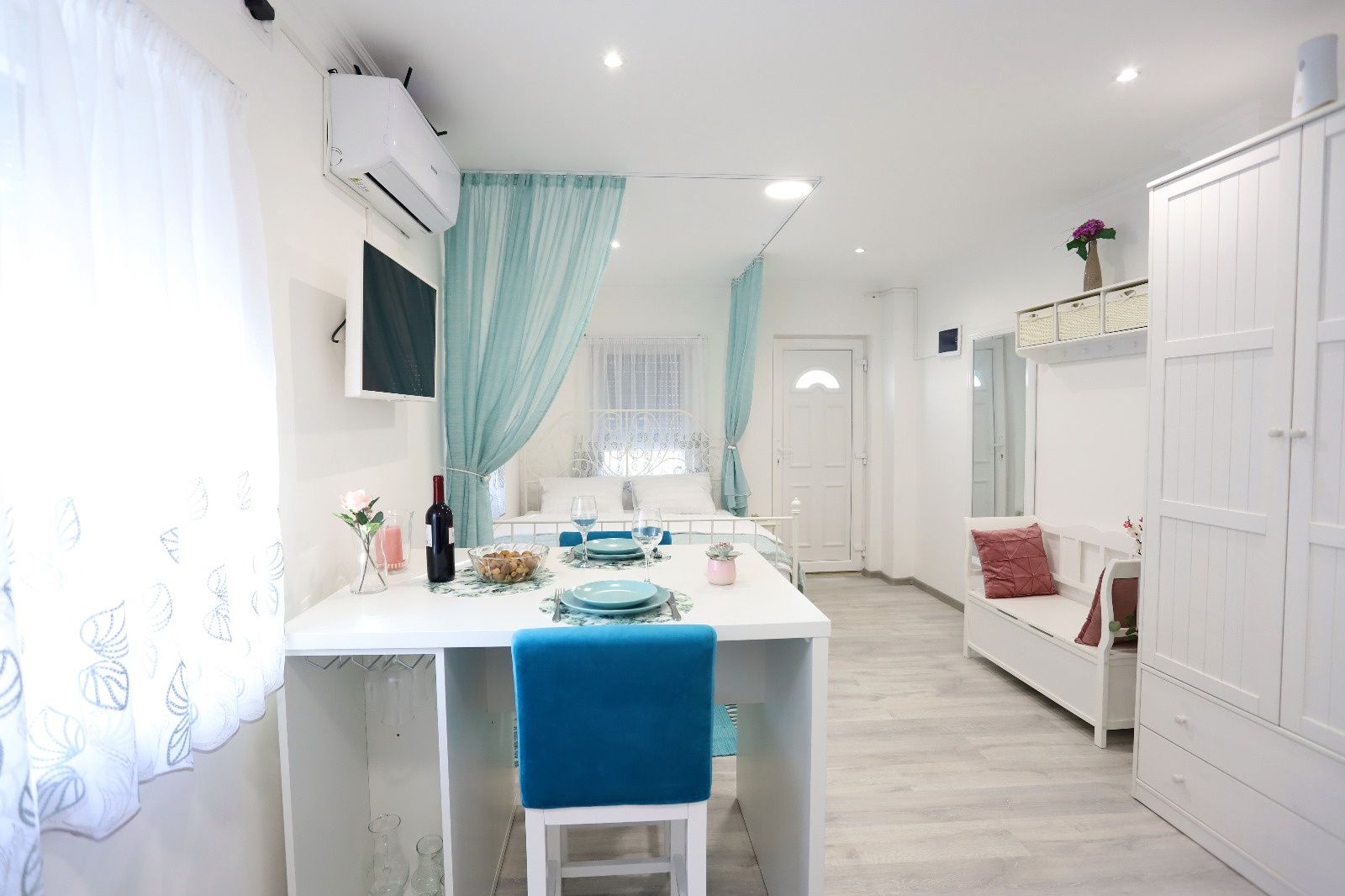 De vânzare direct de la proprietar: 3 apartamente în centrul Oradiei