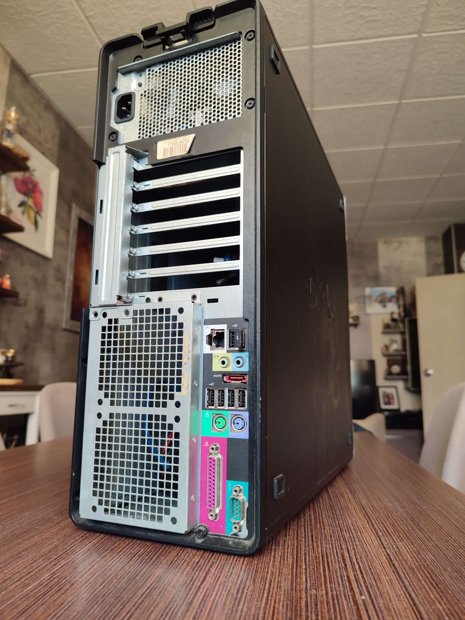 Dell t3500 workstation/server PC