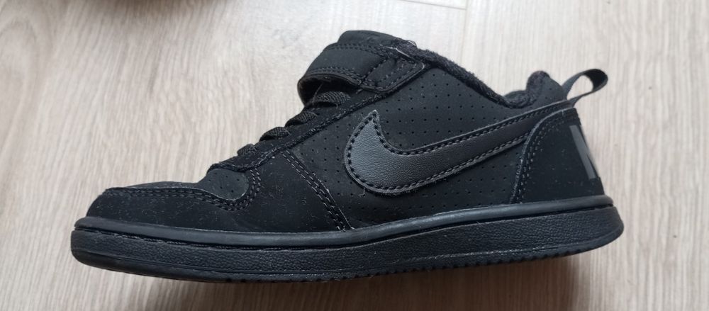 Черни маратонки Nike номер 29.5