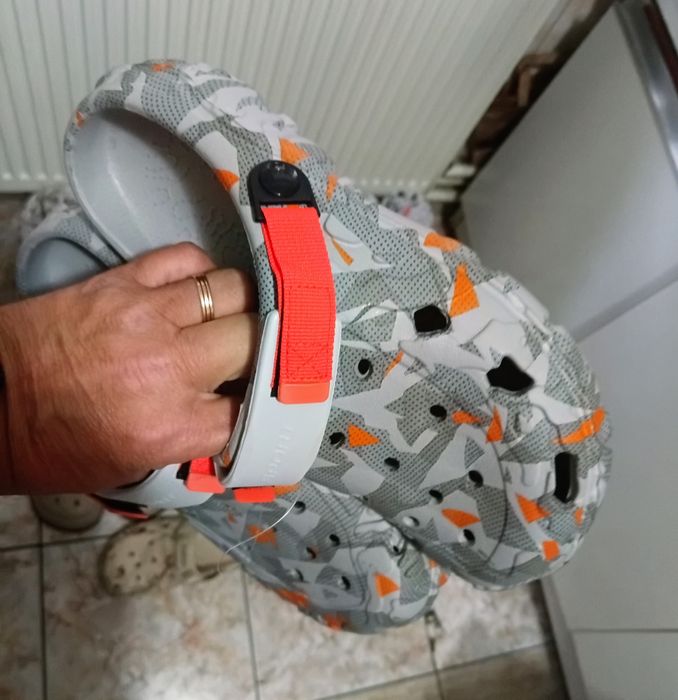 Papuci saboți bărbați - Crocs mărimi și modele diferite