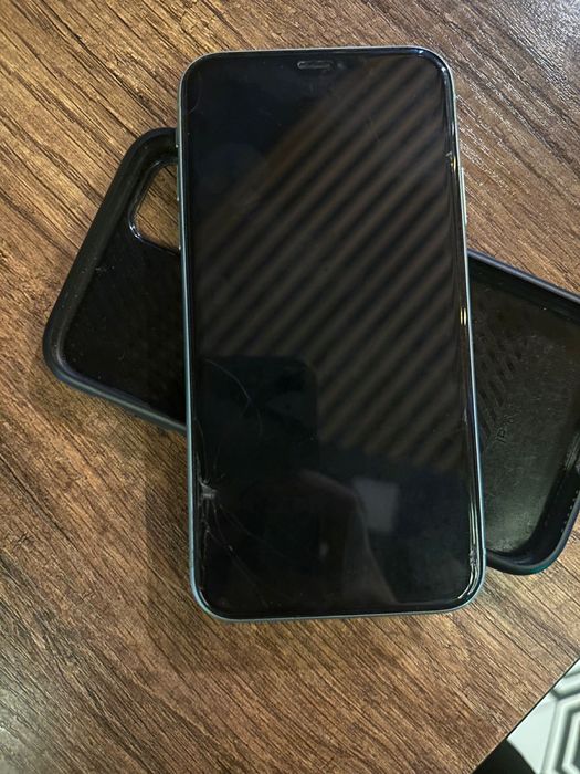 Iphone 11 64GB Продам