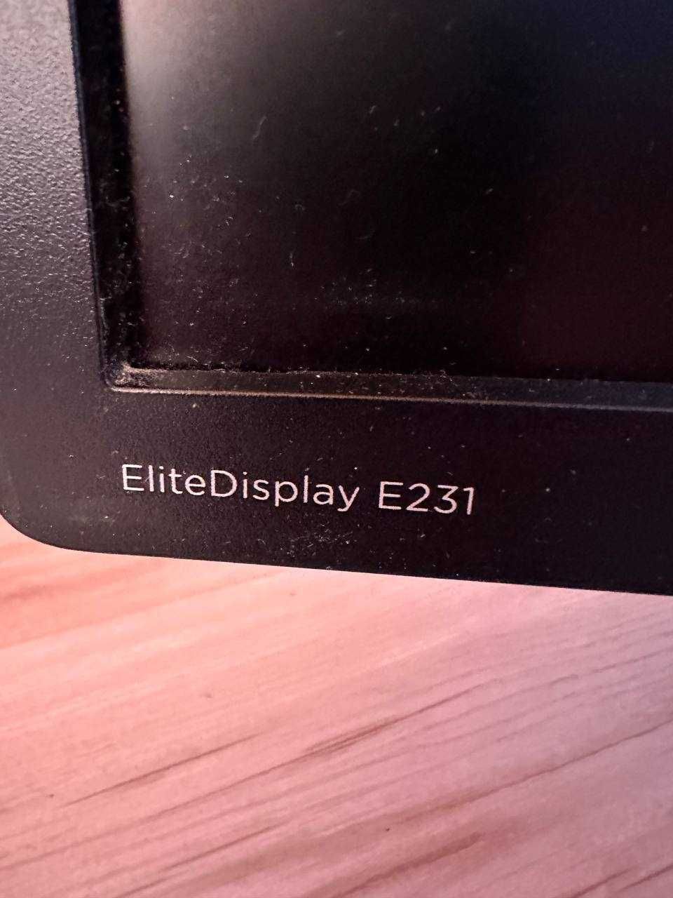 Монитор HP EliteDisplay E231