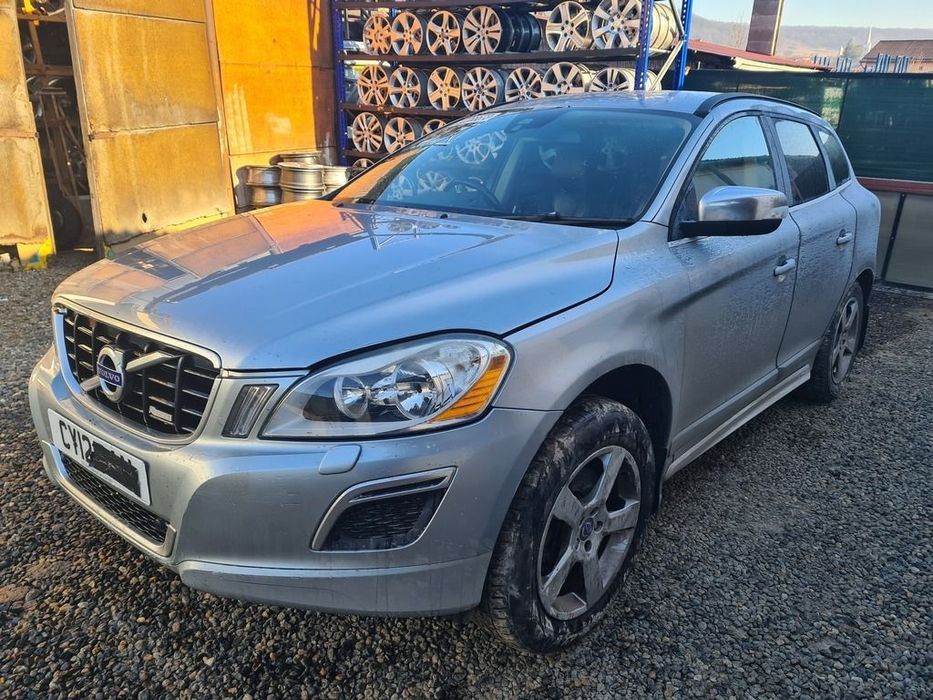 Dezmembrari dezmembrez  Volvo XC60  2.4 Diesel 2008-2013