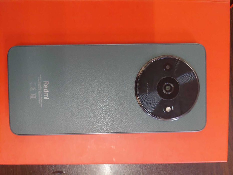 Апарат Xiaomi Redmi A3 3/64 Green+Mode