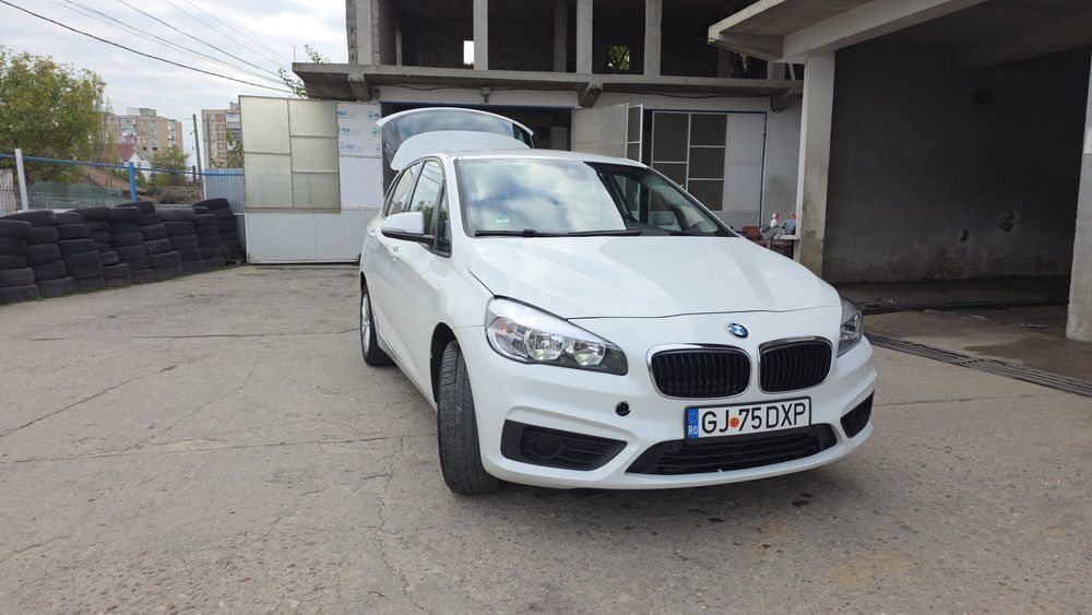 Bmw seria 2 218i f46