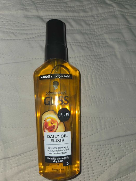 Ulei pentru ingrijirea parului.
