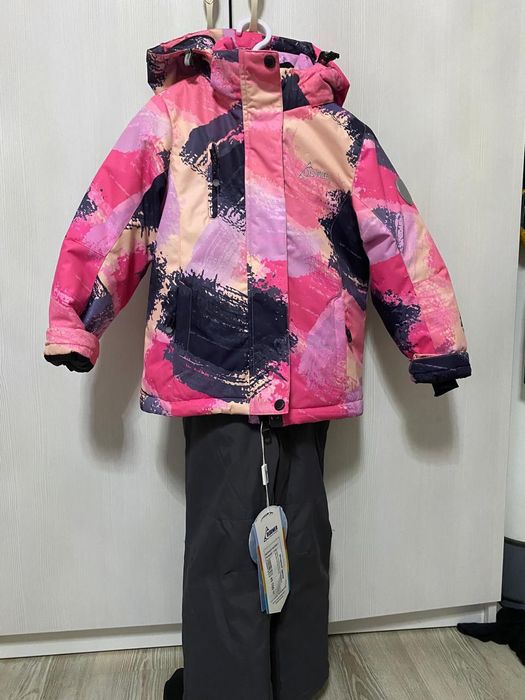 Продам комбинезон зима в отличном состоянии