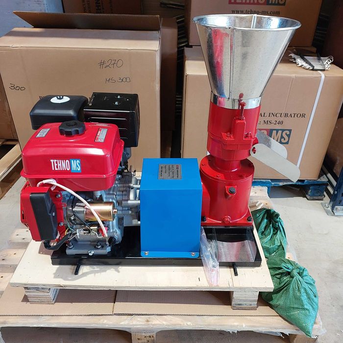 Гранулатор за фураж KL-140S с 1 матрица, 12HP двигател #80006