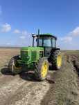 John Deere 3040 stare impecabila