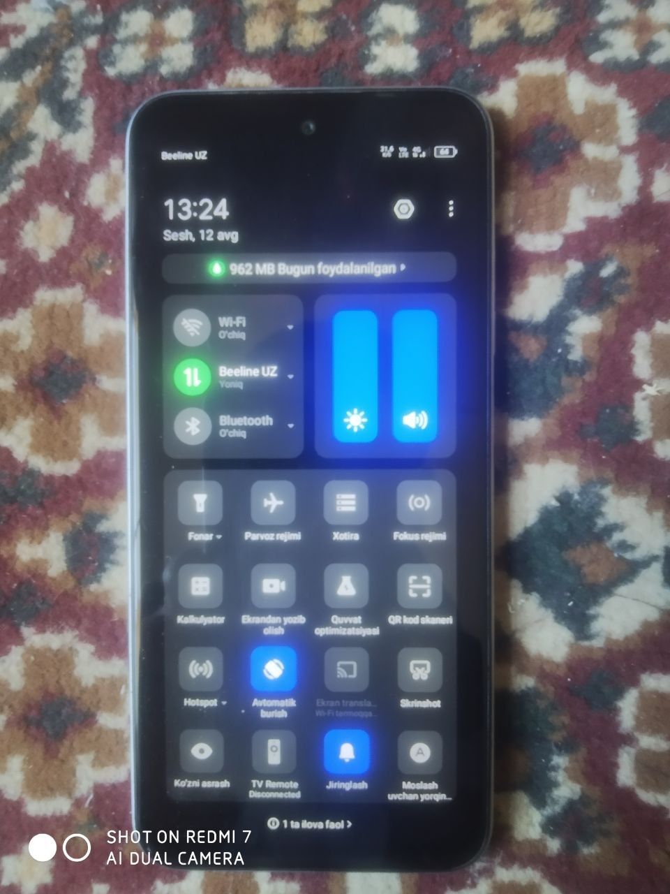 TECNO Spark 4+4/128gb ideal
