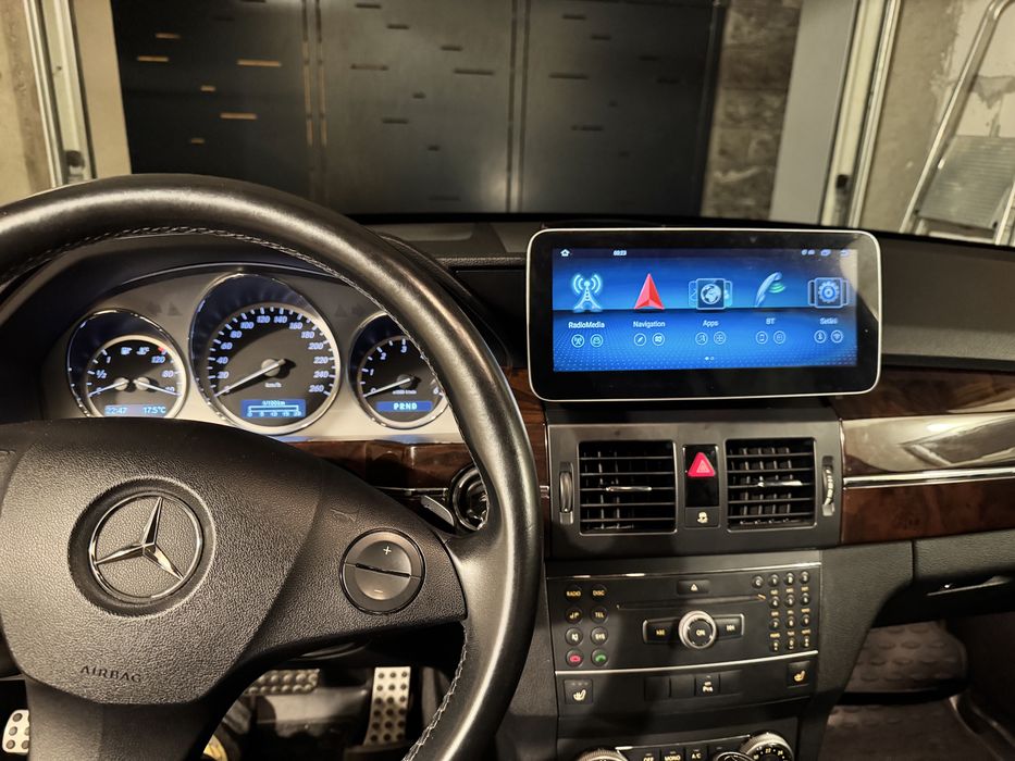 Montez navigatii, camere dvr, amplificatoare,boxe auto,etc