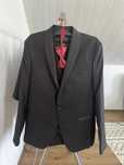 Costum Daniel Perry marimea 48