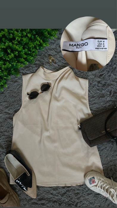 Девчата ! Акция! Налетайте ! Бренд , каждая вещь 49.999 сум !