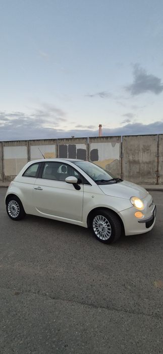 Fiat  500   se vinde