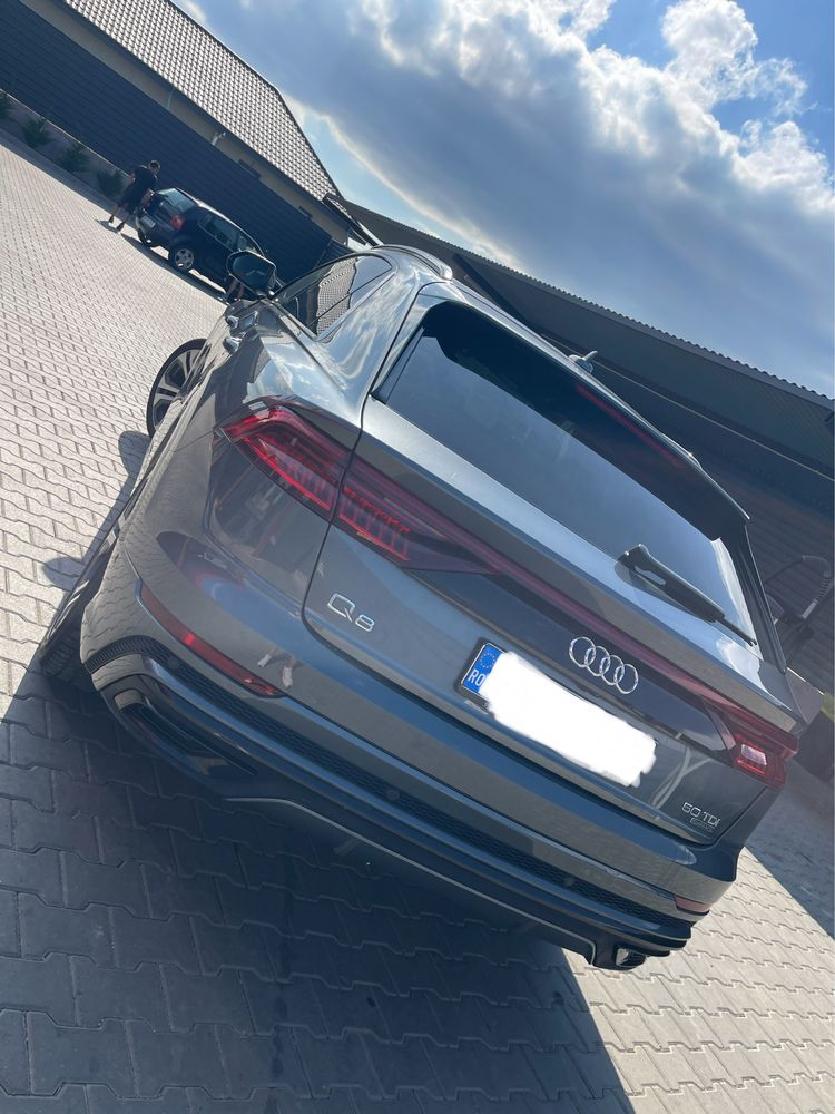 Audi Q8 2020 3 Xsline