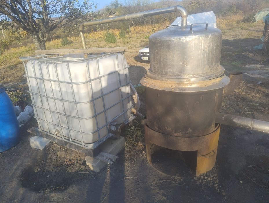 Vând cazan de țuică de inox