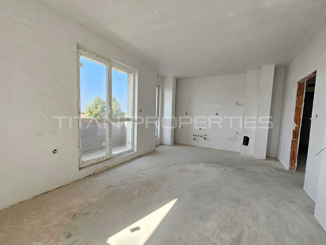Продава се Двустаен апартамент в Пловдив, Остромила - 69 кв.м за 1286 €/кв.м - Снимка #2